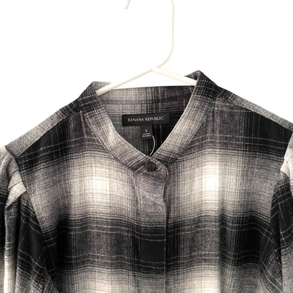 Banana Republic Plaid Flannel Shirt Blouse Long Sleeves Black White S - Picture 3 of 15